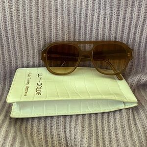 Super Cute Sunglasses never worn Lu-Goldie